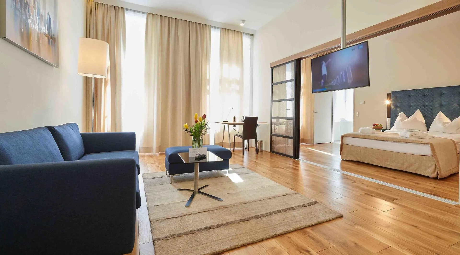 Hilight Suite Hotel