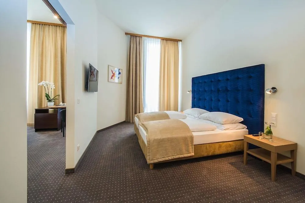 Hilight Suite Hotel  Wien