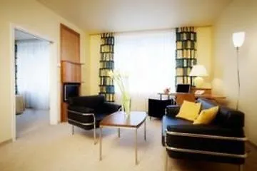 Hilight Suite Hotel